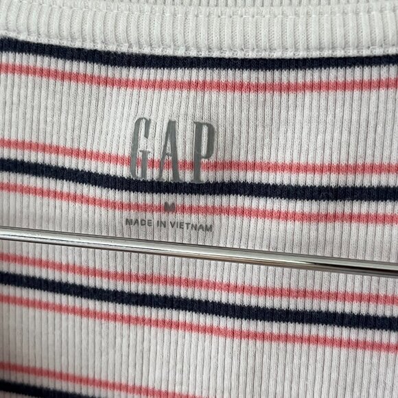 GAP Fitted Stripe Henley Puff Sleeve Top Size Medium - Picture 5 of 9